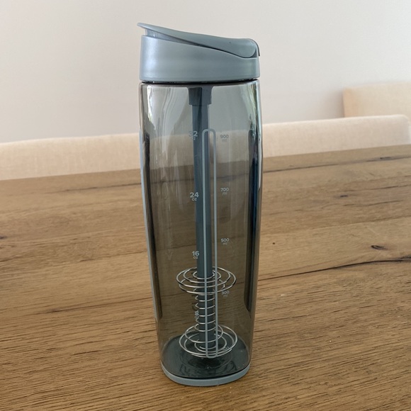 Trimr Squared Bottle (38 OZ) (Alloy) - Picture 3 of 7